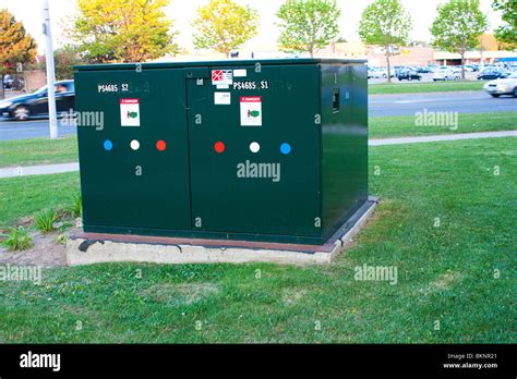 electrical green box|green electrical box in street.